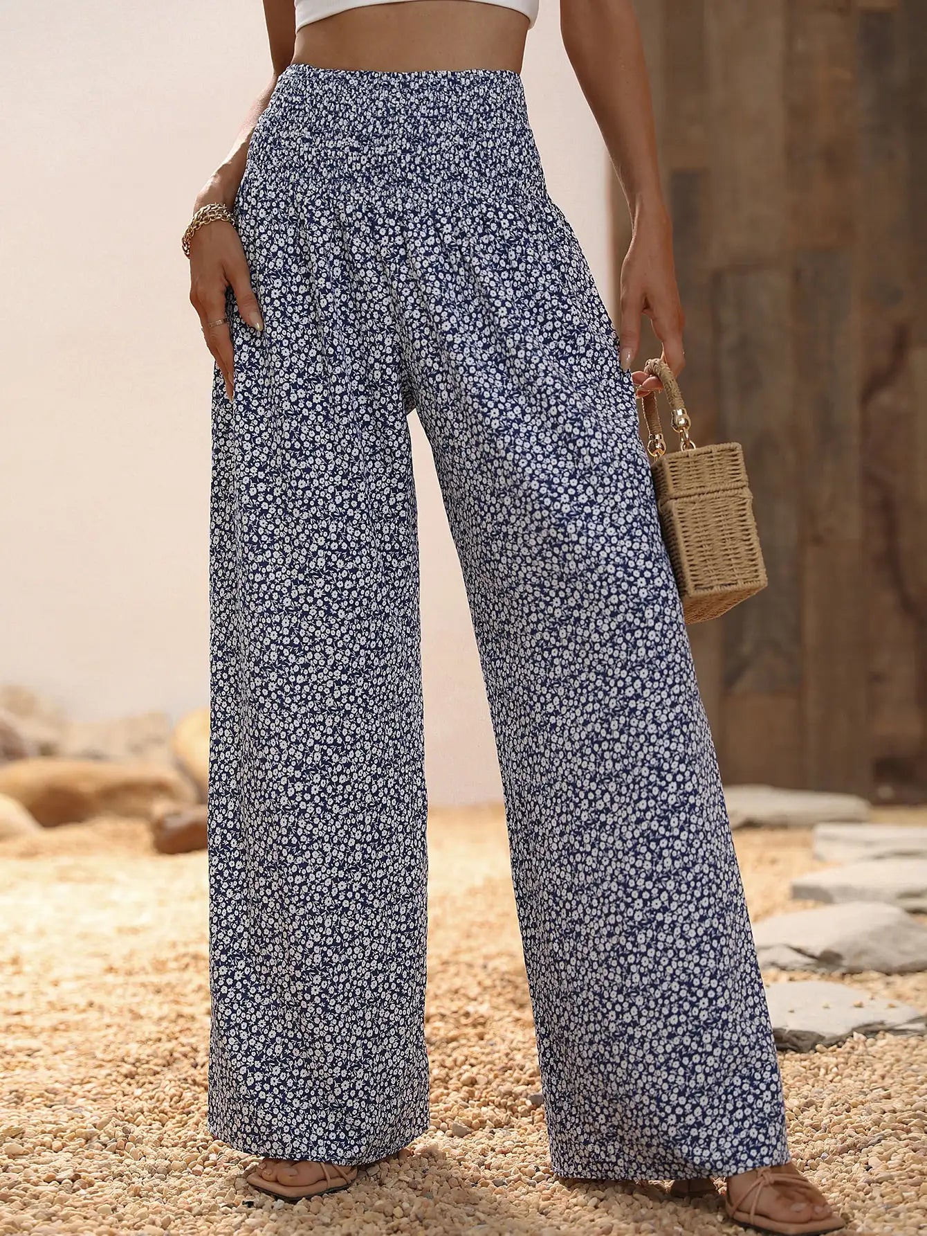 VCAY Ditsy Floral Wide Leg Pants